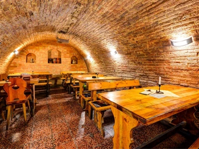 Vinný sklep U Hroznů Mikulov